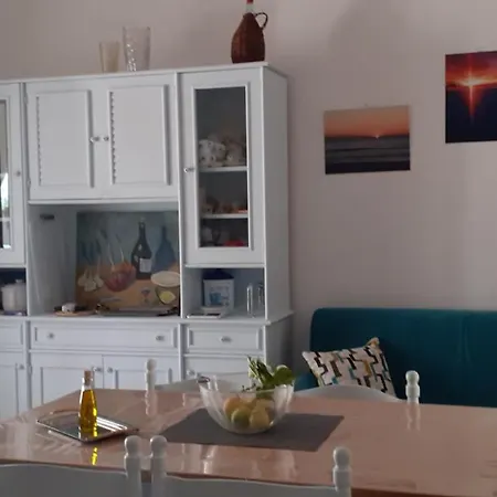 Stella Marina بيت للعطل